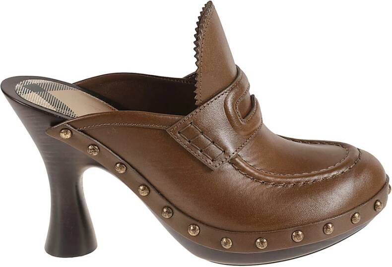 Burberry Stijlvolle sandalen voor dames
