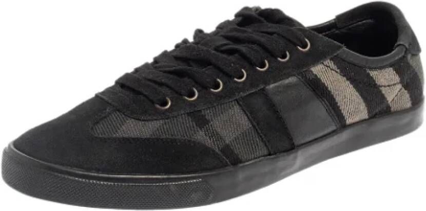 Burberry Vintage Pre-owned Canvas sneakers Black Dames