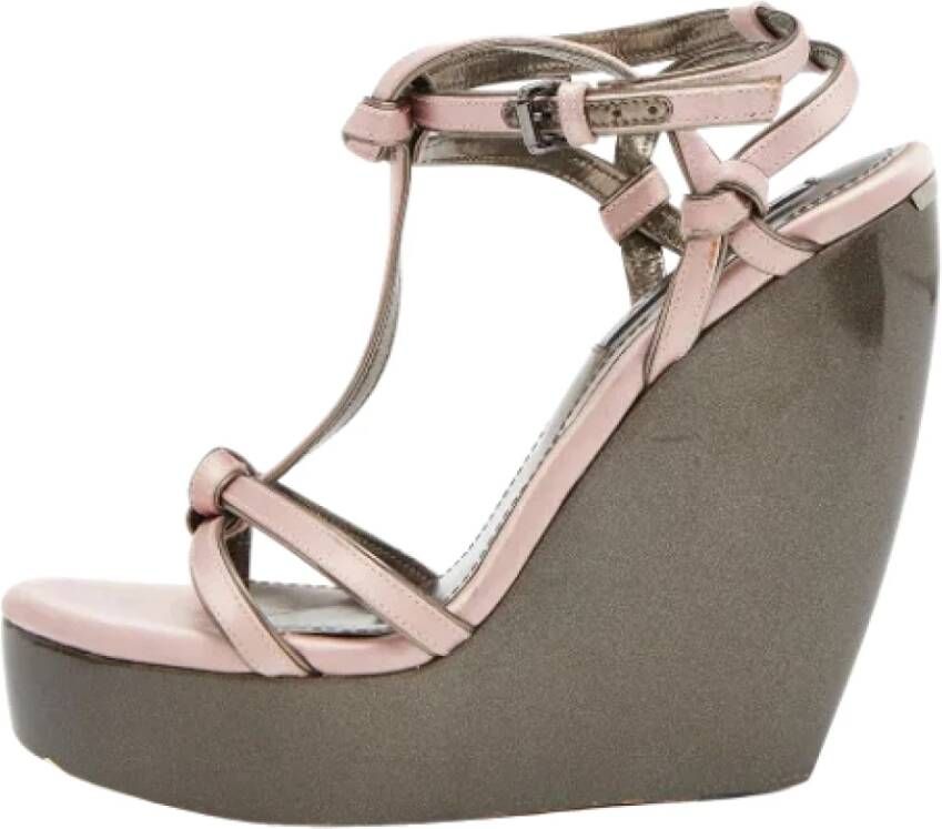 Burberry Vintage Pre-owned Satin sandals Pink Dames