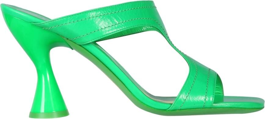 By FAR Nadia Sandal