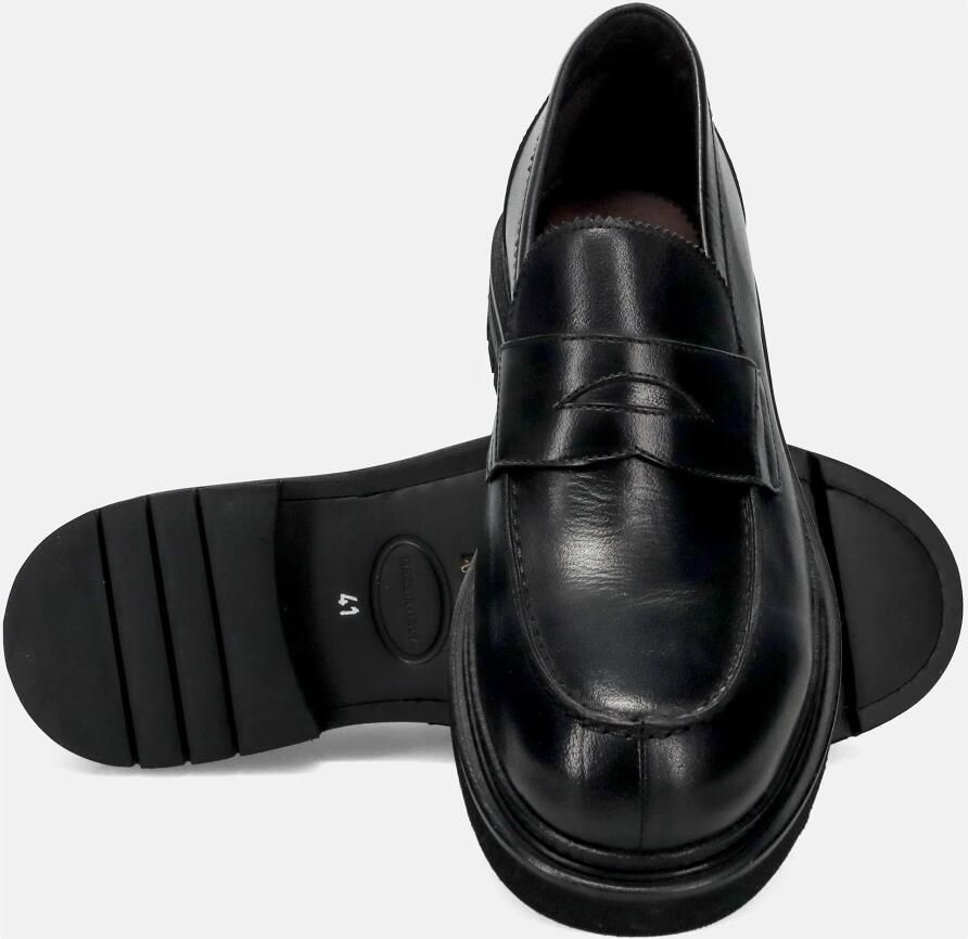 Calpierre Platte schoenen Zwart