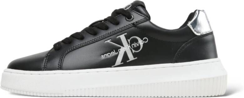 Calvin Klein Zwarte Sneaker van Hoogwaardig Polyester met Contrasterende Details Black Dames