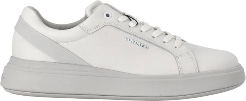 Calvin Klein Lage Top Veterschoenen met Streep