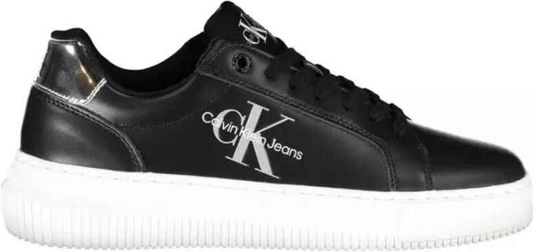 Calvin Klein Zwarte Sneaker van Hoogwaardig Polyester met Contrasterende Details Black Dames