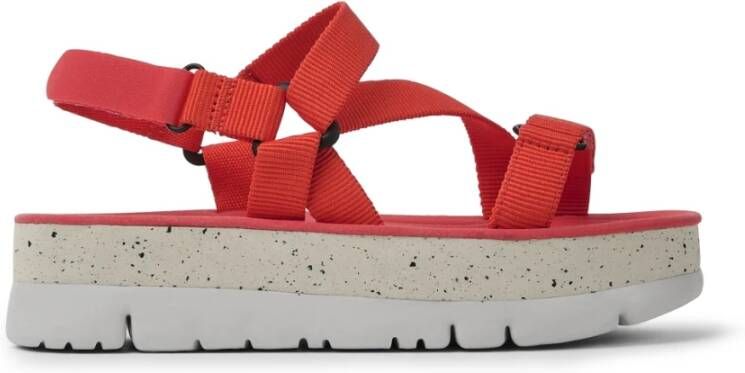 Camper Verhoog je zomerse stijl met Oruga Up-sandalen Red Dames