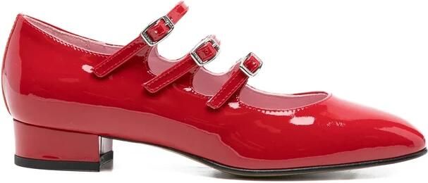 Carel Pumps met Drievoudige Band en Vierkante Neus