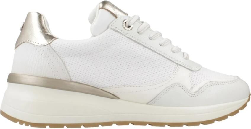 Carmela 162268 Trainer WIT