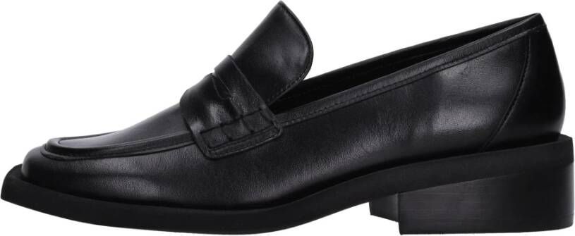 Carrano Platte schoenen Zwart