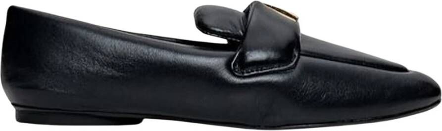 Carrano Zwarte Gesloten Loafers Dames Schoenen Black Dames