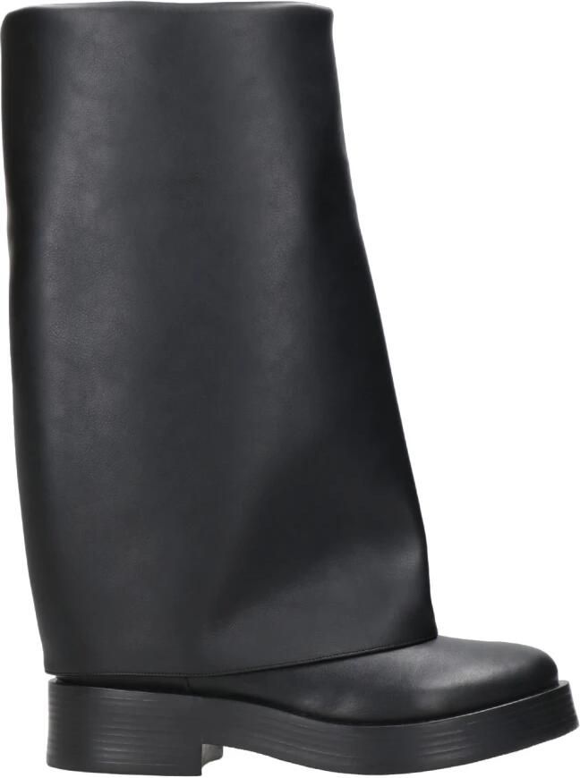 Casadei Zwarte enkellaarzen gelaagd ontwerp Black Dames