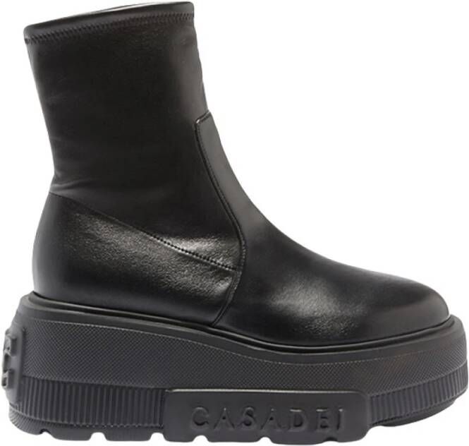 Casadei Zwarte Enkellaarzen met Oversized Zool Black Dames