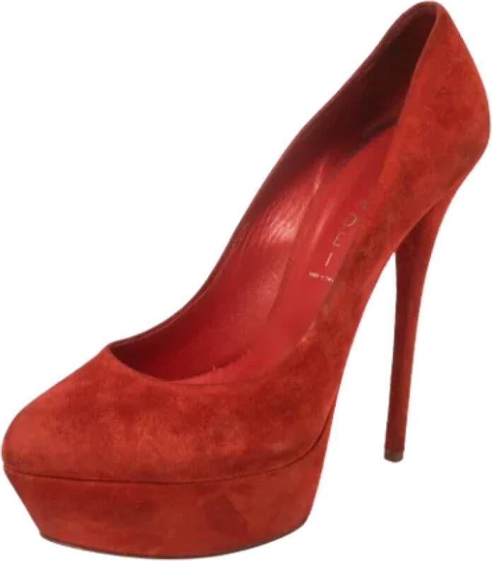 Casadei Pre-owned Suede heels Red Dames