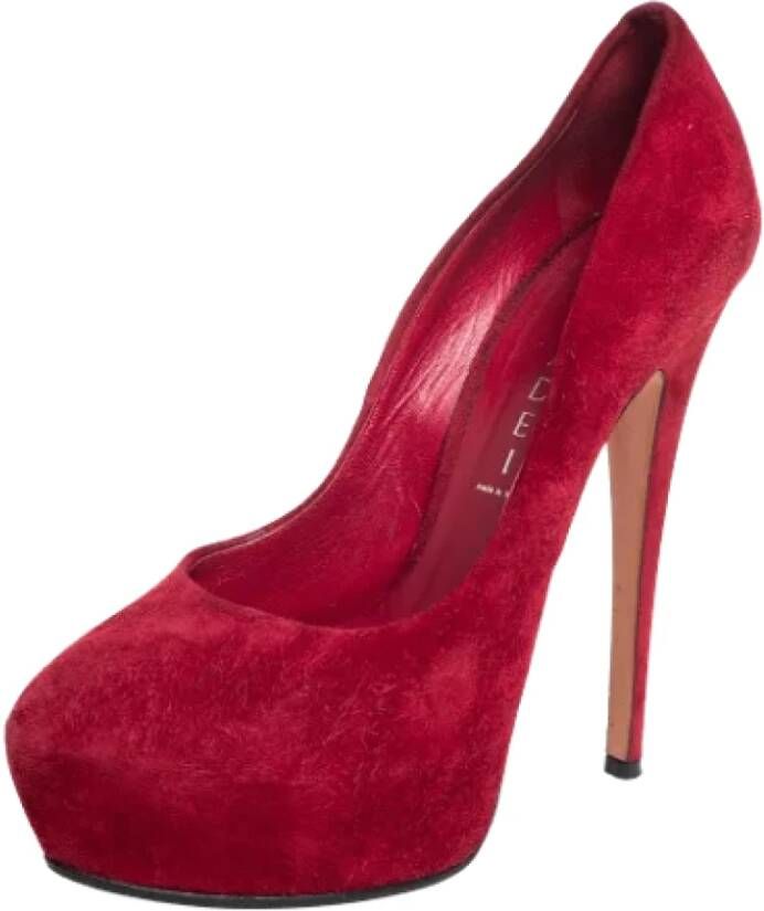 Casadei Pre-owned Suede heels Red Dames