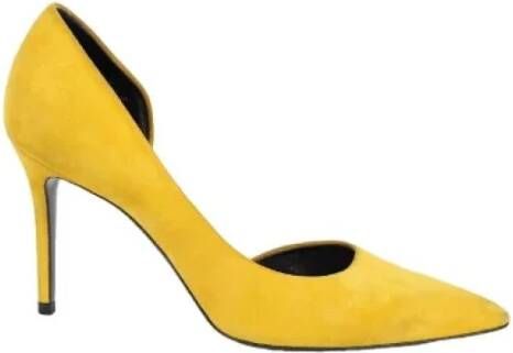 Celine Vintage Pre-owned Suede heels Yellow Dames