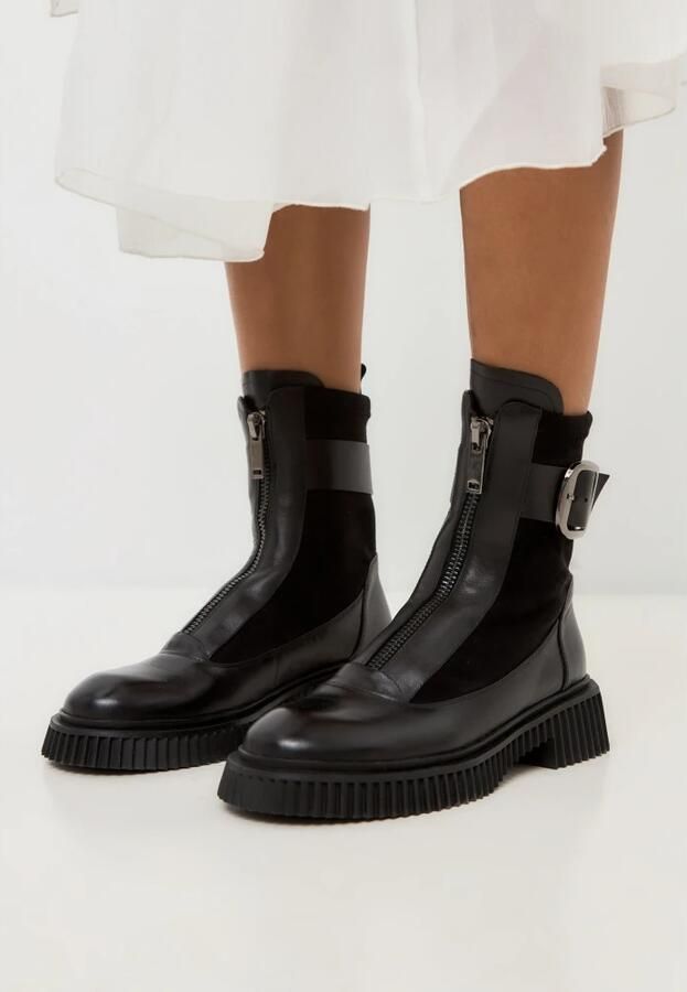 Cesare Gaspari Chunky Sole Enkellaarsjes Ciara Zwart