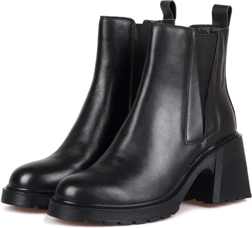 Cesare Gaspari Klassieke enkellaarsjes voor stijlvol comfort