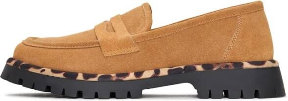 Cesare Gaspari Chique loafers met een chunky zool Lily Bruin