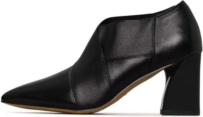 Cesare Gaspari Gevormde Elegantie Leren Pumps