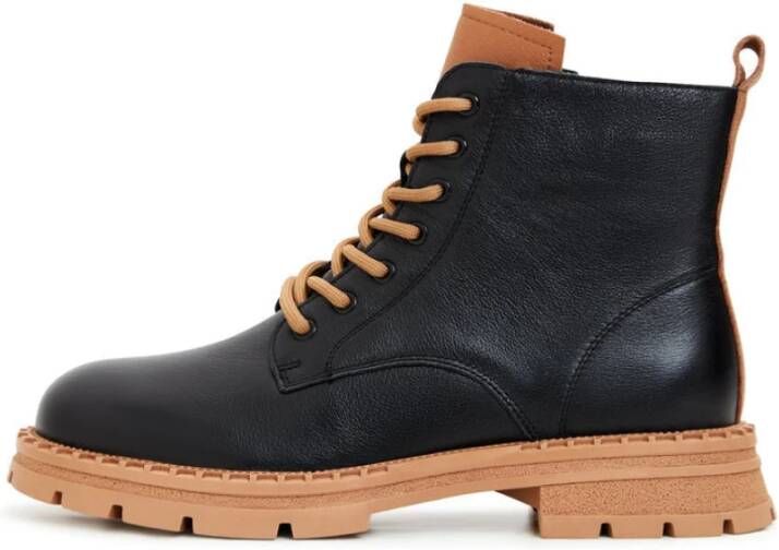 Cesare Gaspari Leren veterschoenen enkellaarzen Zwart