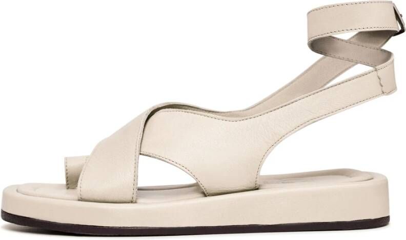 Cesare Gaspari Luxe Leren Plateau Sandalen Beige Dames