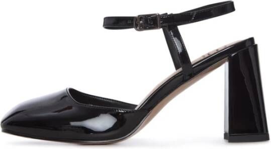 Cesare Gaspari Patent Block Heel Pumps Zwart