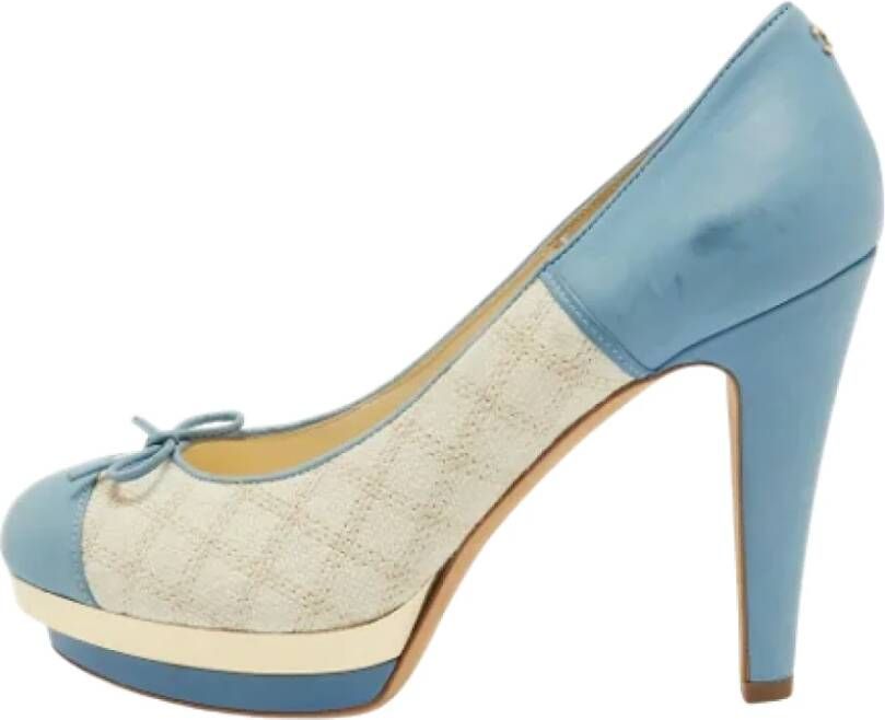 Chanel Vintage Pre-owned Canvas heels Blue Dames