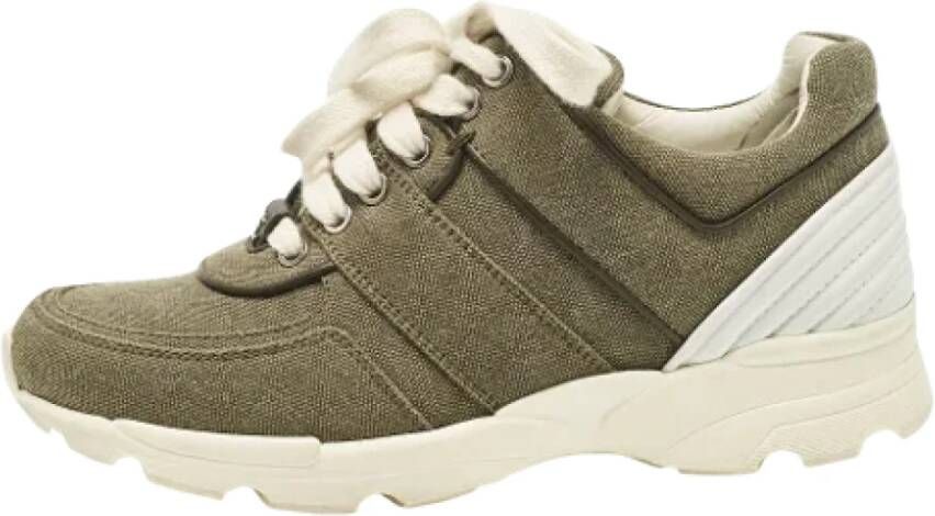 Chanel Vintage Pre-owned Canvas sneakers Green Dames