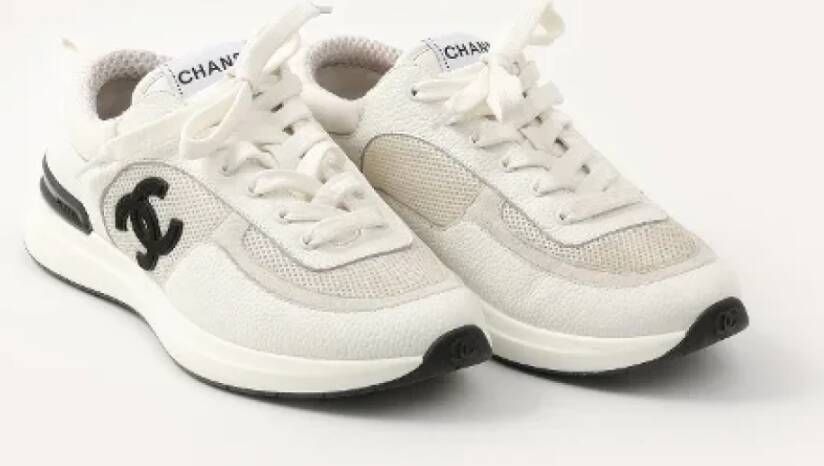 Chanel Vintage Pre-owned Canvas sneakers White Dames