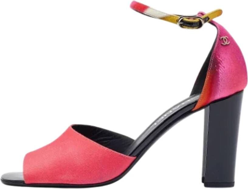 Chanel Vintage Pre-owned Fabric sandals Multicolor Dames
