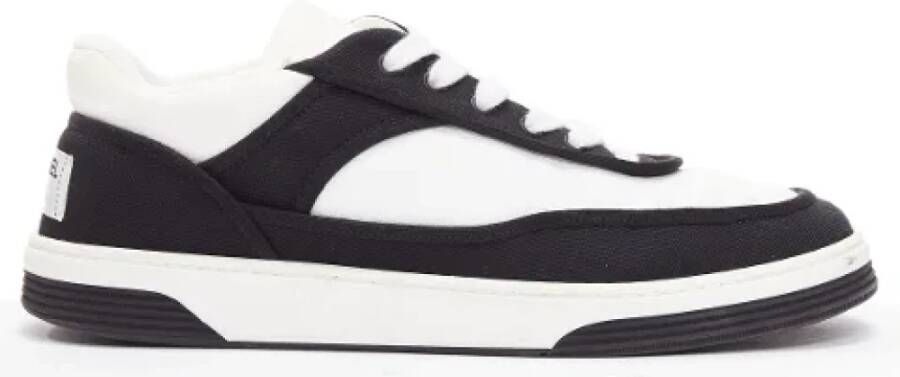Chanel Vintage Pre-owned Fabric sneakers Black Dames