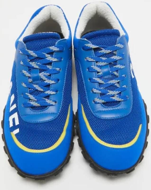 Chanel Vintage Pre-owned Fabric sneakers Blue Dames