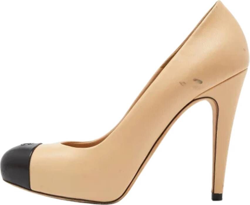 Chanel Vintage Pre-owned Leather heels Beige Dames