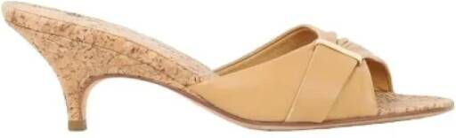 Chanel Vintage Pre-owned Leather heels Beige Dames
