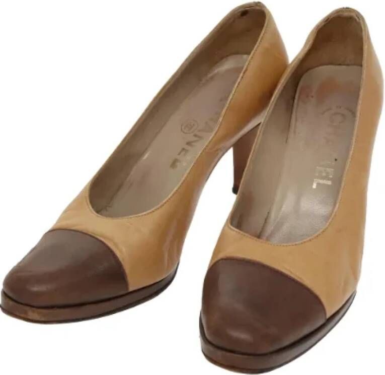 Chanel Vintage Pre-owned Leather heels Beige Dames