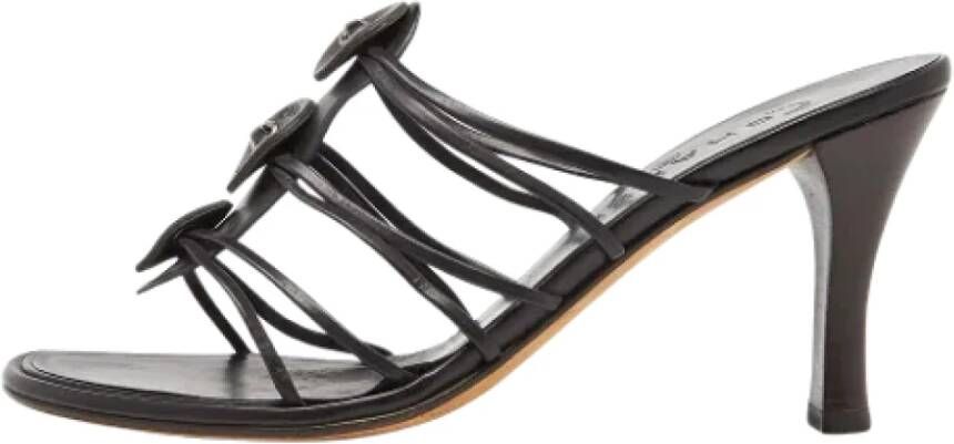 Chanel Vintage Pre-owned Leather sandals Black Dames