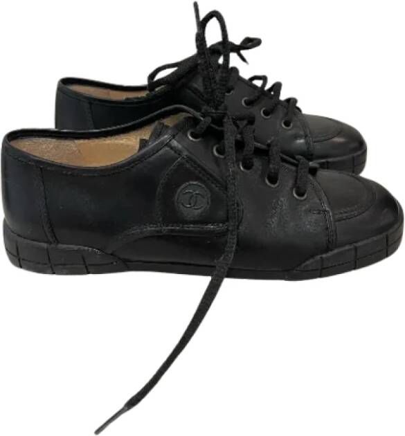Chanel Vintage Pre owned Leather sneakers Black Dames Schoenen