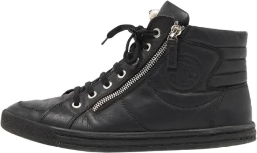 Chanel Vintage Pre-owned Leather sneakers Black Dames