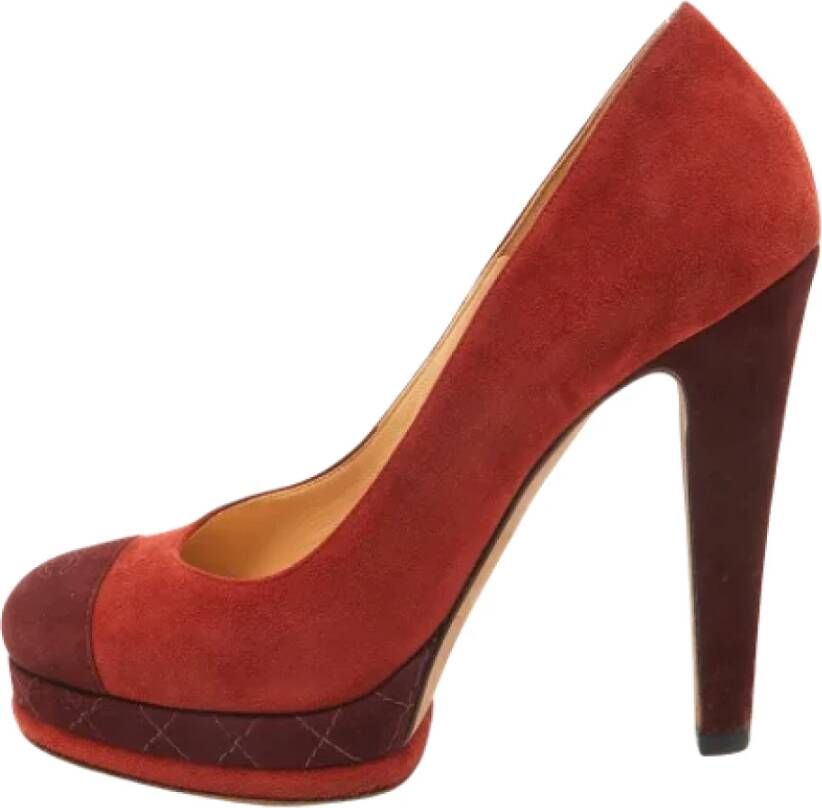 Chanel Vintage Pre-owned Suede heels Red Dames
