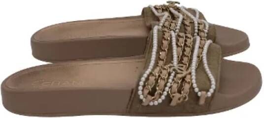 Chanel Vintage Pre-owned Wool sandals Beige Dames