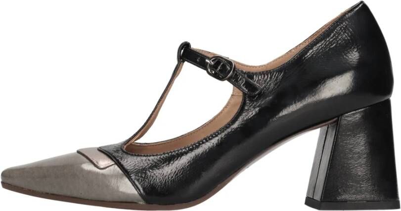 Chie Mihara Aumi Leather Pump