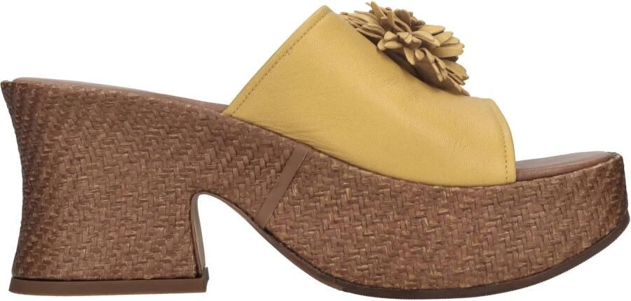 Chie Mihara Deflor Mules