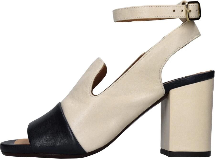 Chie Mihara Sandalen