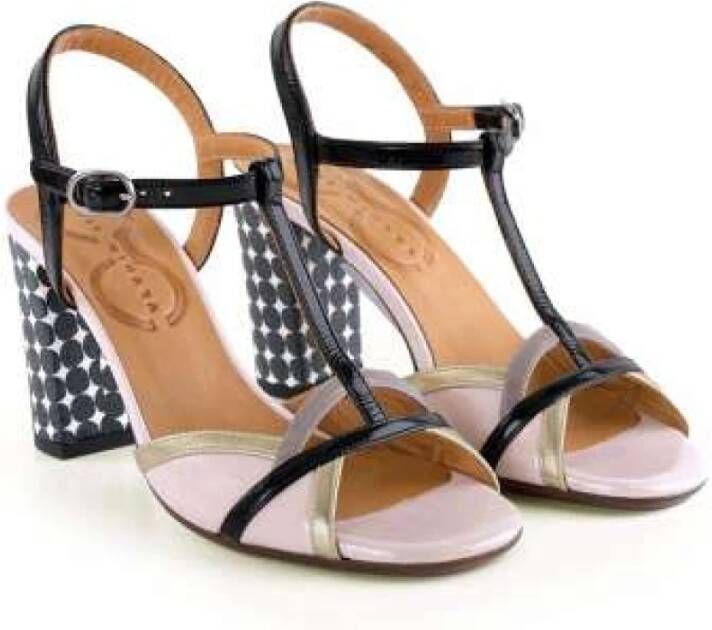 Chie Mihara Elegante leren sandalen met gespsluiting
