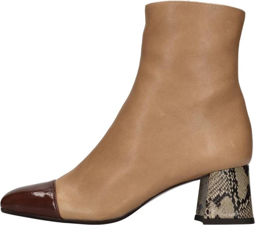 Chie Mihara Laarzen Beige