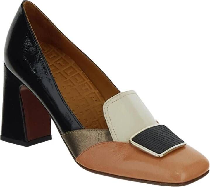 Chie Mihara Stijlvolle Leren Pumps met Paneeldesign Oranje Dames