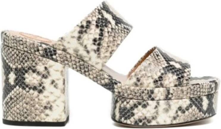 Chloé Bruine leren sandalen slangeffect bandjes