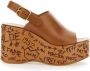 Chloé Bruine Sleehak Sneakers met Gegraveerde Decoraties - Thumbnail 1