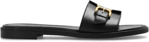 Chloé Marcie slides Black Dames