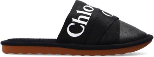 Chloé Slippers & Mules Flat Logo Mules in zwart