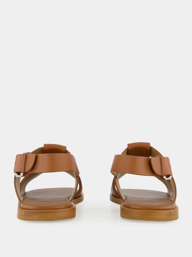 Christian Louboutin Cuoio Leren Sandalen met Metalen Detail